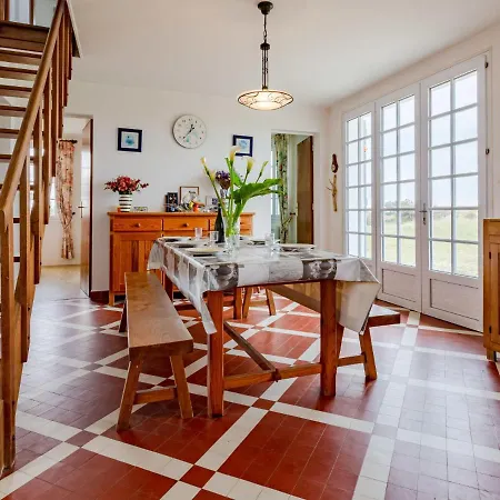 Les Dunes By Interhome Saint-Germain-sur-Ay
